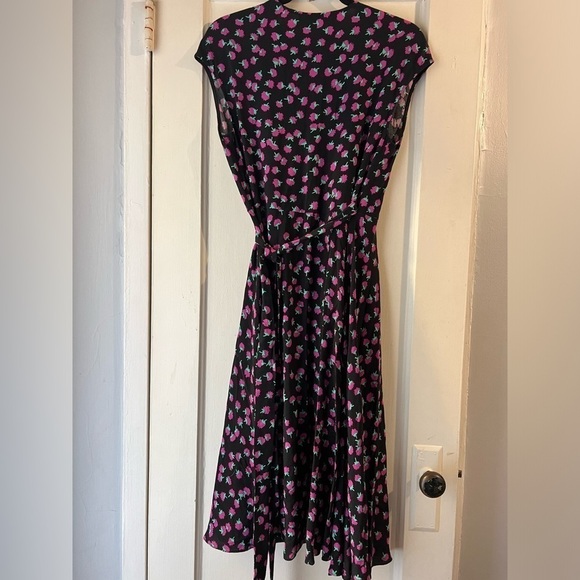 Diane von Furstenberg Goldie Dandelion Swirling Berry Black 2 Midi Dress - Picture 9 of 10